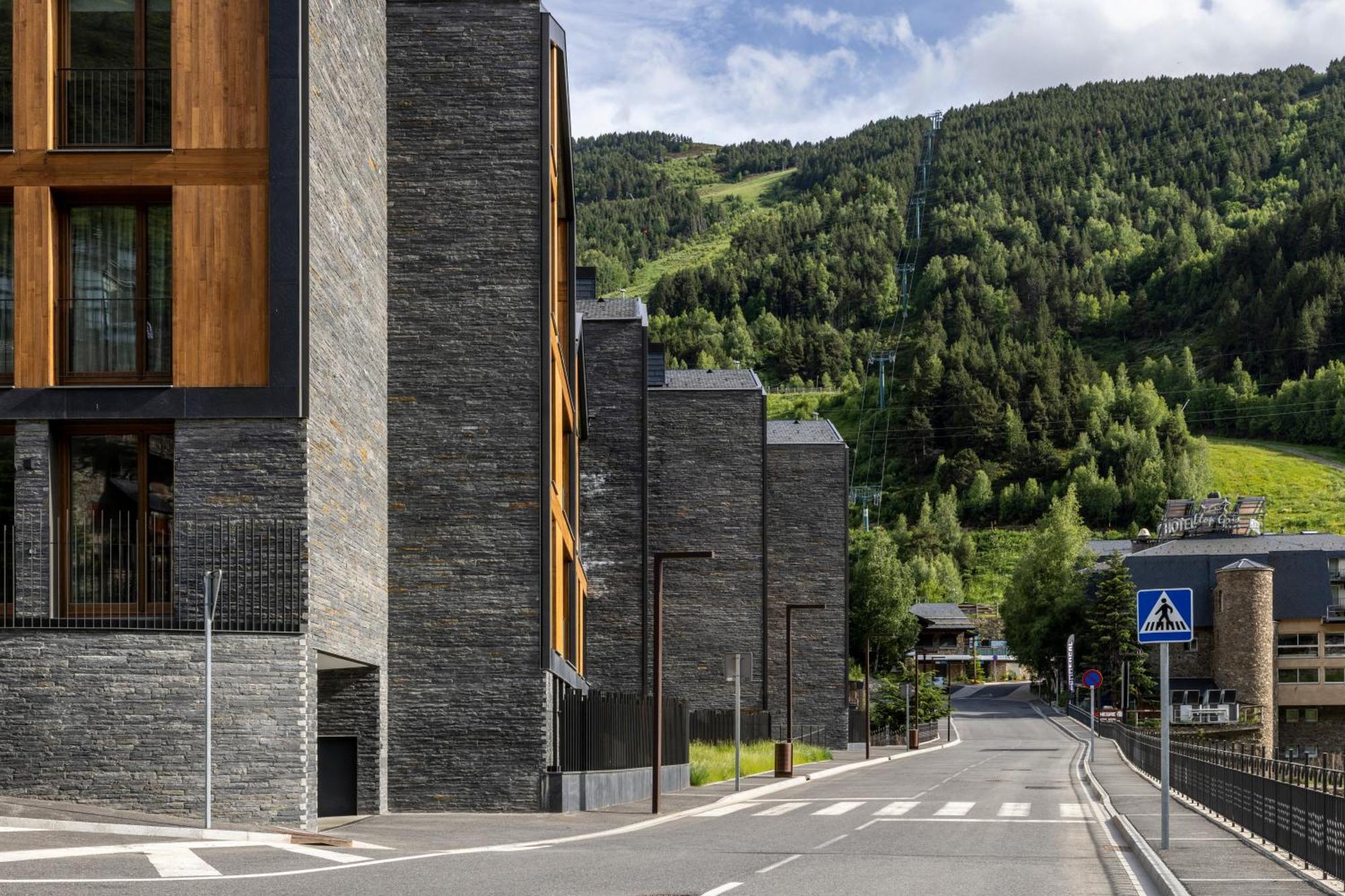 Un Diamante De Montana L A Pie De Pistas De Esqui - Gimnasio - Sauna - Piscina L 6Pax L By Bonesvacances El Tarter Buitenkant foto
